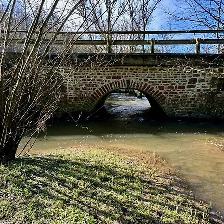 Moulin Harry 21 Pers : 10 Min Viaduc De La Villa