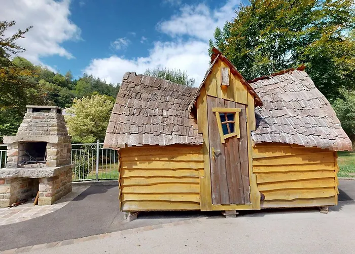 Prázdninový dům La Clef Decamp Moulin Harry 21 Pers 10 Min Viaduc De La Souleuvre-en-Bocage
